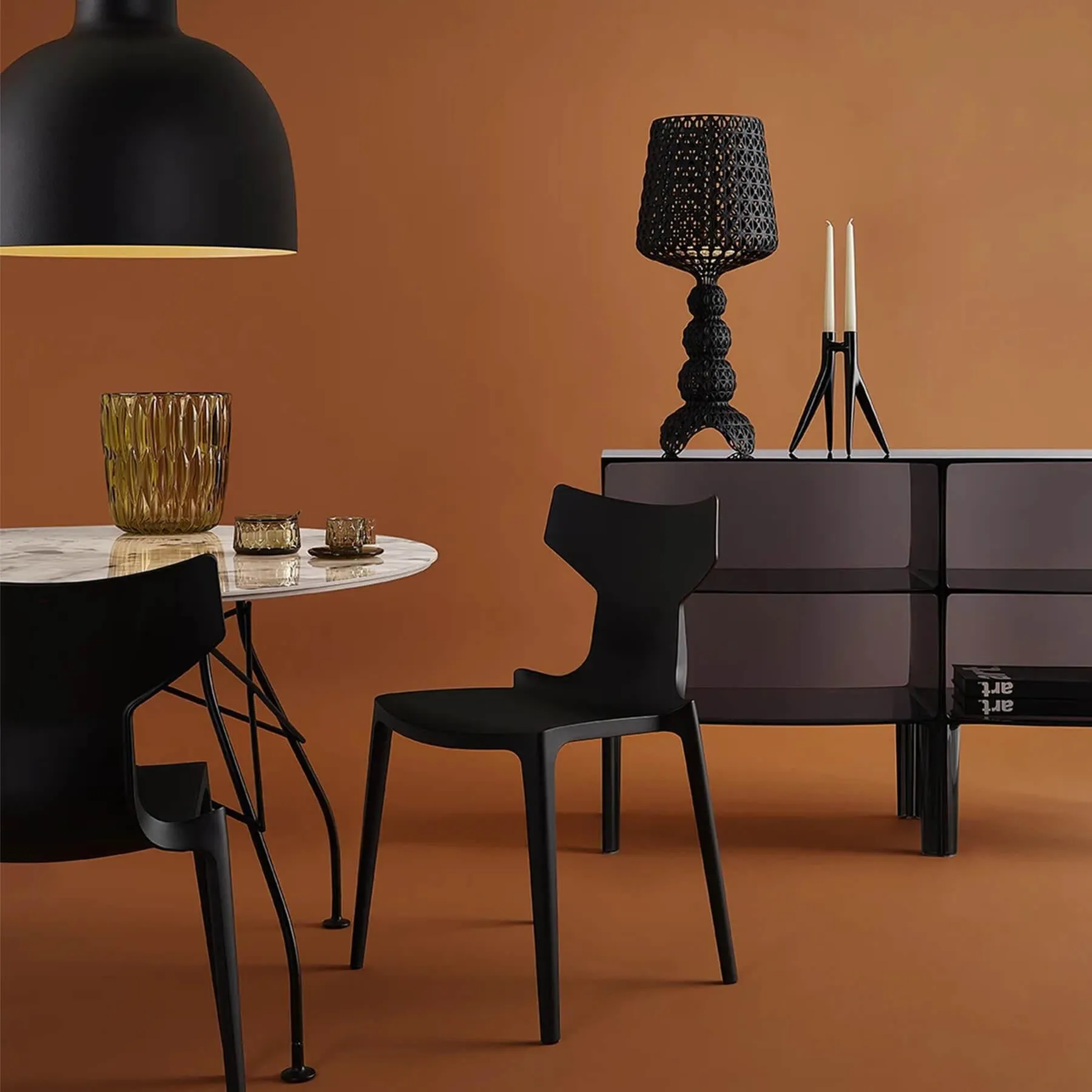 Kartell Ghost Buster