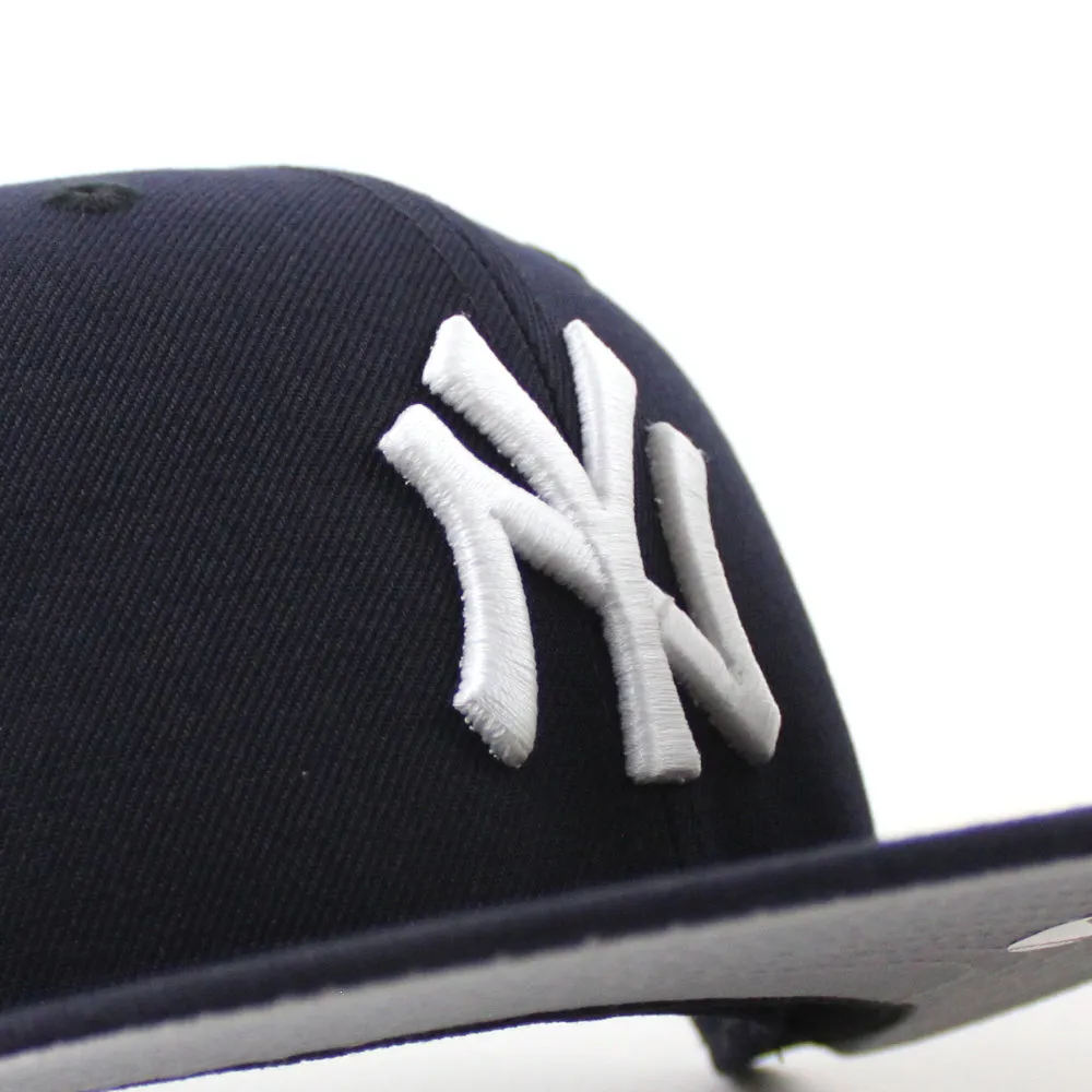 New York Yankees PANAMA New Era 59Fifty Fitted Hat (Navy Gray Under Brim)